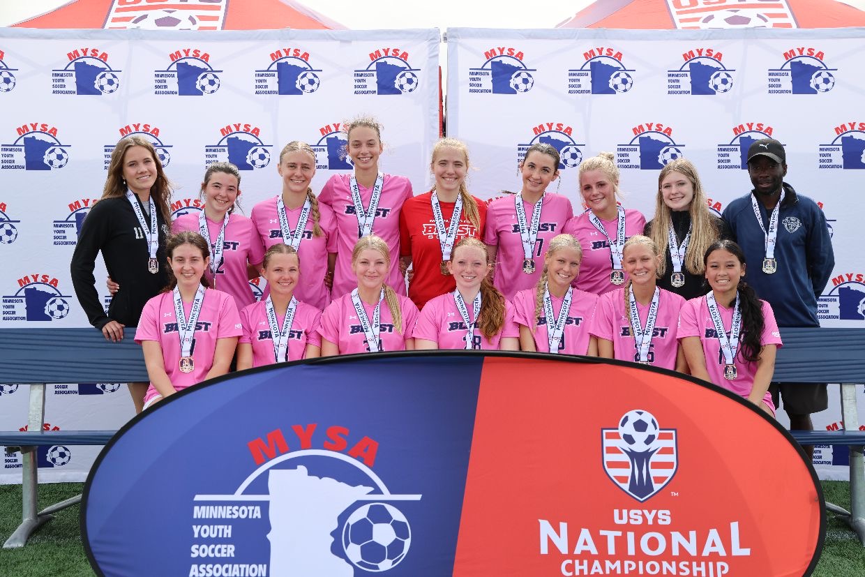 NOSC Blast team celebrating qualification for USYS Nationals in Nashville